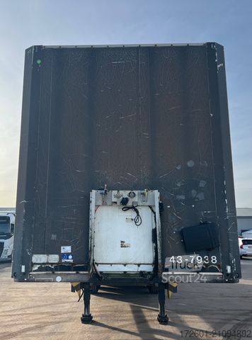 Box semitrailer SCHMITZ CARGOBULL SKO24 / Trockenkoffer / Koffer