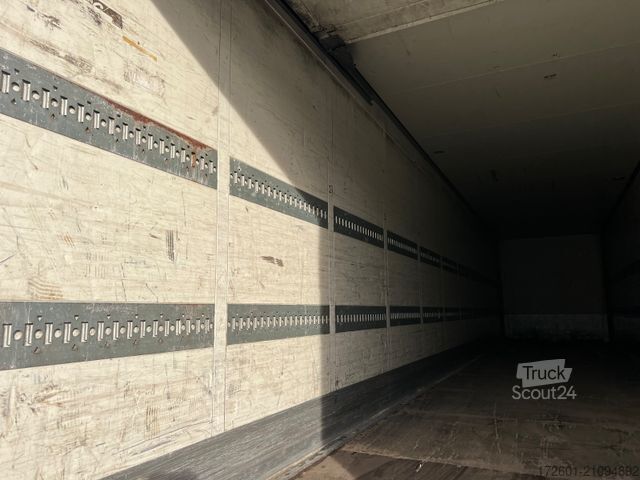 Box semitrailer SCHMITZ CARGOBULL SKO24 / Trockenkoffer / Koffer