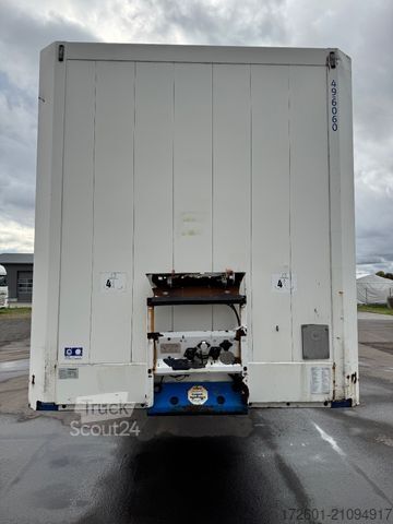 Напівпричіп-фургон KRONE SD 27 / Koffer / Trockenkoffer /Rolltor