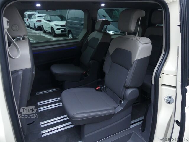 Minibus Volkswagen T7 Multivan 2.0 TDI Life lang TAXI 7SITZE/STHZ/AHK/LED