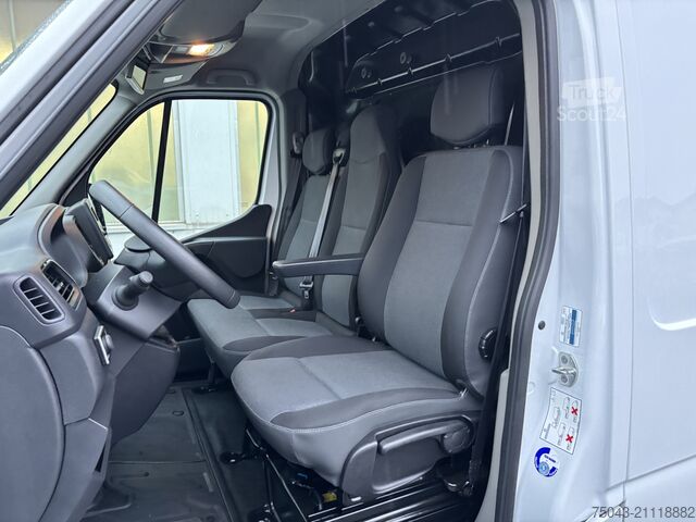 ψηλό και μακρύ κλειστό φορτηγό Renault Master 3,5T L3H2*Allrad*10Tm*Klima*1.Han