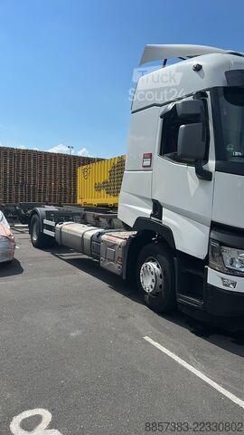 Kampós konténerszállító teherautó Renault T
