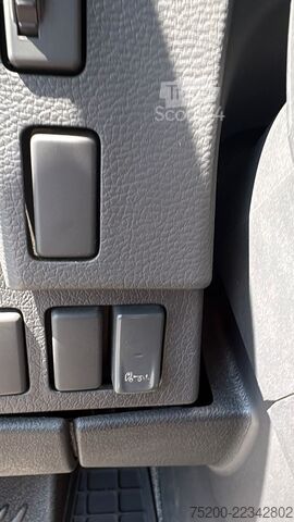 Skříňový nákladní automobil VOLVO FL250 Koffer / LBW 12to/Kam/TEMP/Klima
