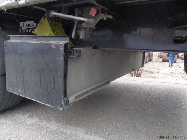 Semirremolque abierto con toldo SCHWARZMÜLLER J-Serie J06VLN3 Staplerhalterung Lenkachse