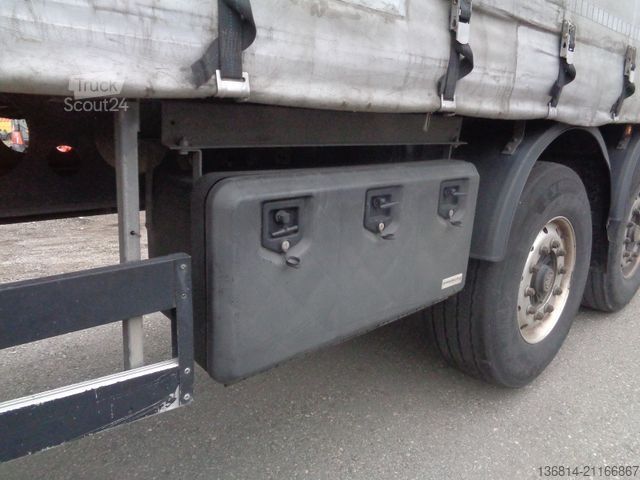 Semirremolque abierto con toldo SCHWARZMÜLLER J-Serie J06VLN3 Staplerhalterung Lenkachse