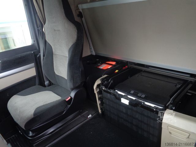 Tractor estándar MAN TGX 18.460 BL Silokompressor Retarder