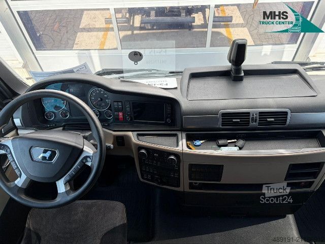 Volume tractor unit MAN TGX 18.500 4X2 LLS-U