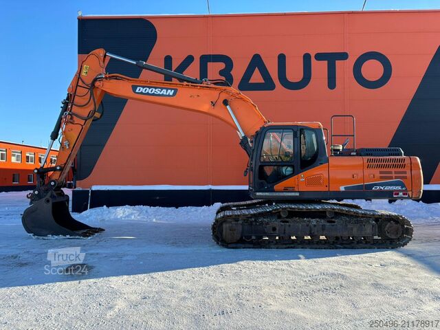 Excavateur sur chenilles Doosan DX 255 LC-5 AC