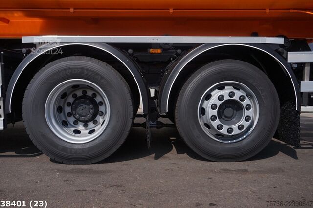 Vuilniswagen DAF FAN CF 300  Zijlader