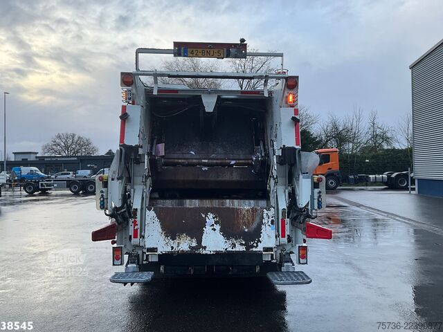 Vehicul de colectare a deșeurilor DAF FAG LF 260 Zoeller 14m³