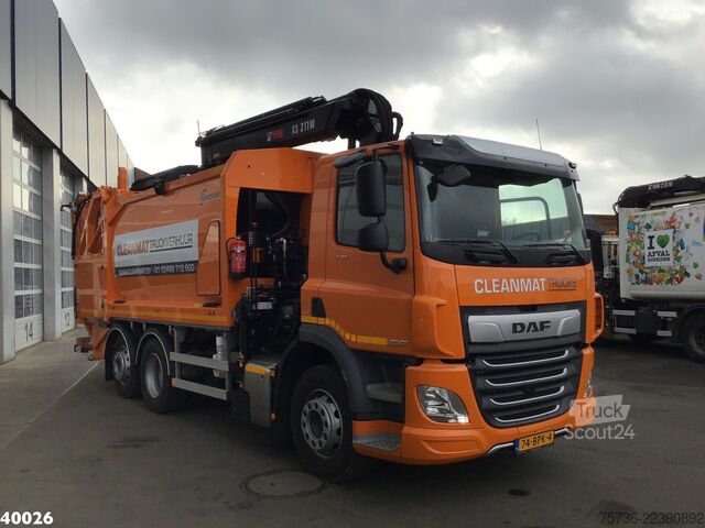 Vehicul de colectare a deșeurilor DAF FAN CF 340 Hiab 21 Tonmeter laadkraan