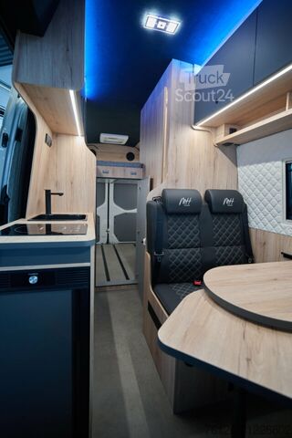 Panel van Mercedes-Benz Sprinter 319 CDI Superhochdach Küche+Bad+GARAGE