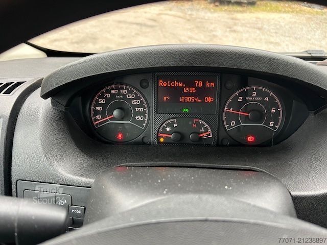 Furgoneta caja CITROEN Jumper  Koffer*4-35*Klima*Navi*Tempomat*Gut*