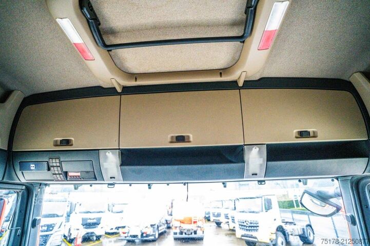 Standard tractor MAN TGX 18.470 BLS