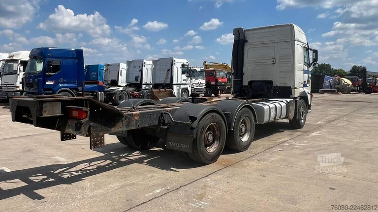 Chassis com cabina Volvo FH 16 660 (BIG HUB / GRAND PONT / EJE GRANDE / ...