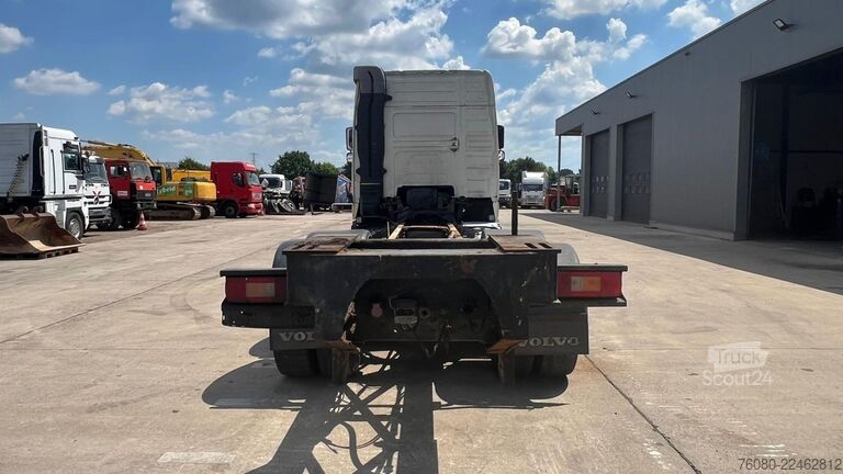 Chassis com cabina Volvo FH 16 660 (BIG HUB / GRAND PONT / EJE GRANDE / ...