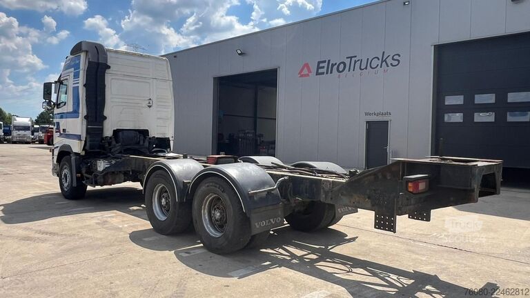 Chassis com cabina Volvo FH 16 660 (BIG HUB / GRAND PONT / EJE GRANDE / ...
