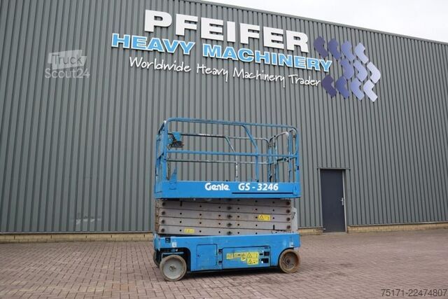 Ножичний підйомник Genie GS3246 Electric, Working Height 11.75 m, 318kg Cap