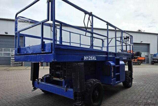 Elevador de tijera Haulotte H12SXL Diesel, 4x4 Drive, 12m Working Height, 700k