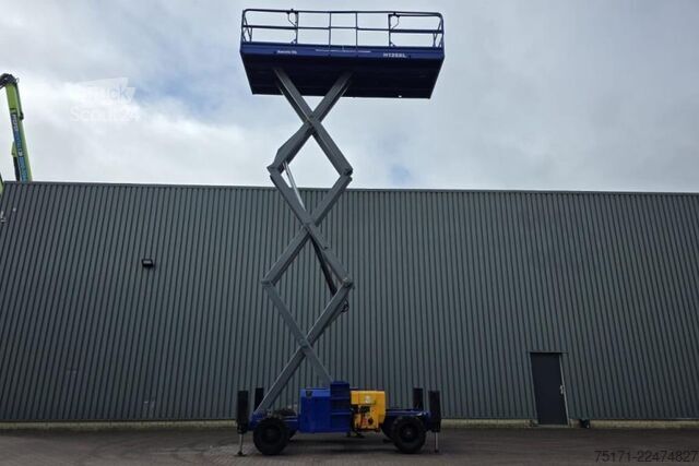 Elevador de tijera Haulotte H12SXL Diesel, 4x4 Drive, 12m Working Height, 700k
