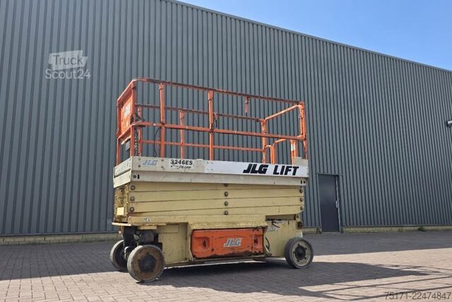 Ножичний підйомник JLG 3246ES Electric, 11.7m Working Height, 320kg Capac