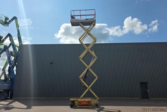 Ножичний підйомник JLG 3246ES Electric, 11.7m Working Height, 320kg Capac
