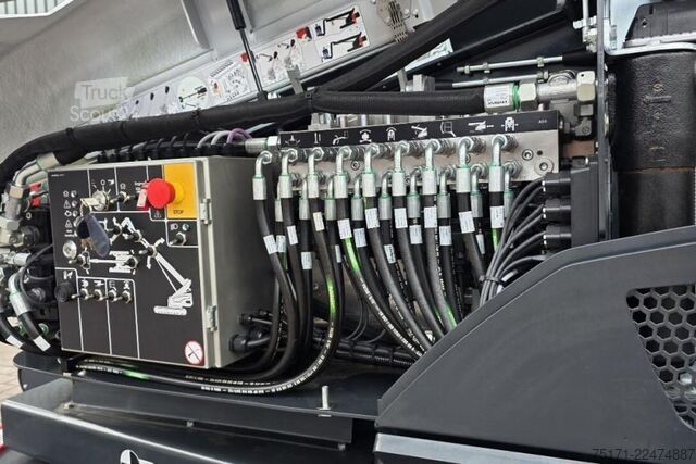 Teleskopisk platform Hyrax ATD 27.12 Diesel, 12.6m Working Height 12.6m Reach