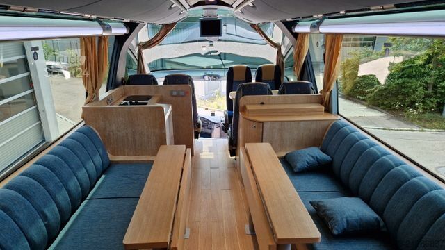 Caravan/camper Neoplan Starliner 2 XXL Wohnbus Setra