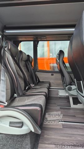 Minibus IVECO 2x Daily 70 Lagerfahrzrug Ferqui Sunrise 2,5 m B