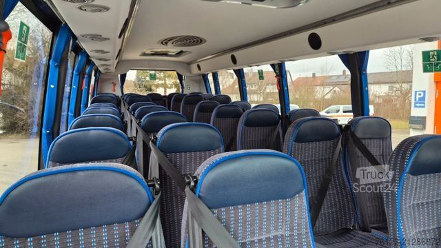 Minibus IVECO 2x Daily 70 Lagerfahrzrug Ferqui Sunrise 2,5 m B