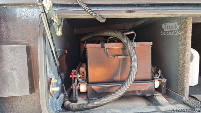 Bus NEOPLAN 5217 Starliner, Wohnmobil  Konferenzbus Bürobus