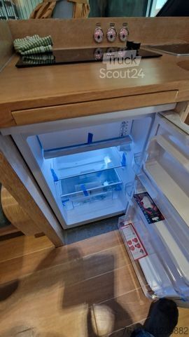 Bus NEOPLAN 5217 Starliner, Wohnmobil  Konferenzbus Bürobus