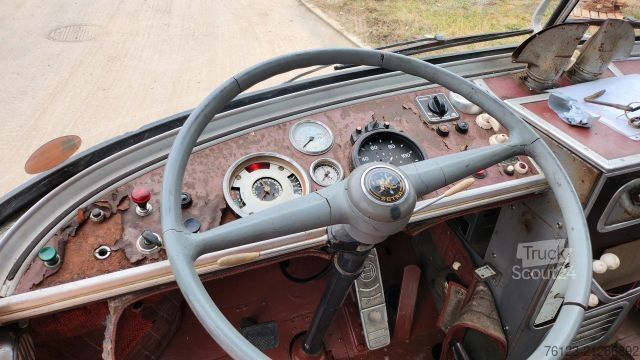 Autobus interurbano SETRA Kässbohrer Setra S 11