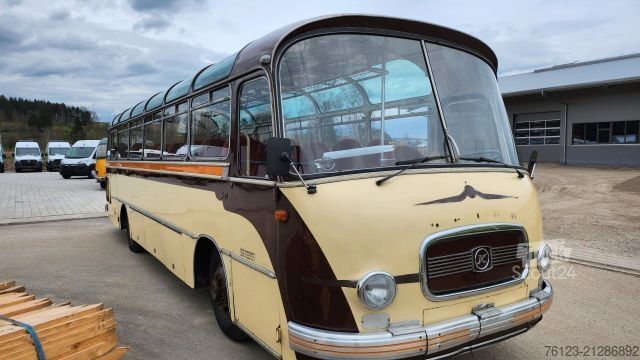 Autobus interurbano SETRA Kässbohrer Setra S 11