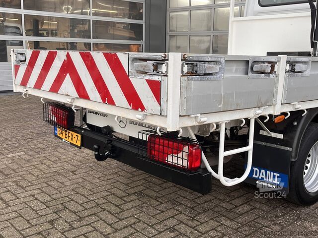 Nákladné vozidlo s plošinou a žeriavom Mercedes-Benz Sprinter 513cdi 130pk DC Laadkraan Hiab 017T Ai...