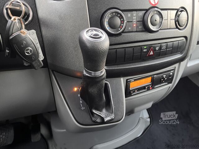 Nákladné vozidlo s plošinou a žeriavom Mercedes-Benz Sprinter 513cdi 130pk DC Laadkraan Hiab 017T Ai...