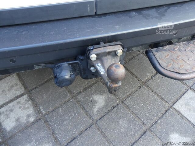 Фургон-панель Volkswagen Crafter Kasten 35 2.0 TDI DSG 4Motion LED/AHK