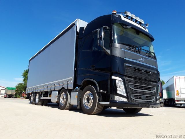 Tentinė platforma sunkvežimis VOLVO 8x2 mit Schwerlast-Ladebordwand Rampe Stapler