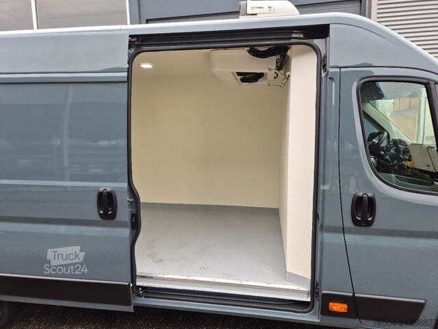 Furgoneta frigorífica Fiat Ducato Maxi Koelwagen TK V300MAX st. 230V +20C/...