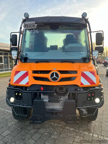 Unimog Mercedes Benz Unimog U527