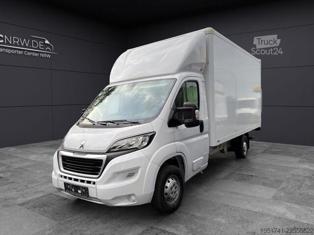Fourgon tôlé PEUGEOT Boxer Koffer Ladebordwand Klima Tempomat*82 Tkm*