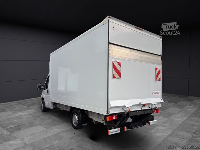 Fourgon tôlé PEUGEOT Boxer Koffer Ladebordwand Klima Tempomat*82 Tkm*