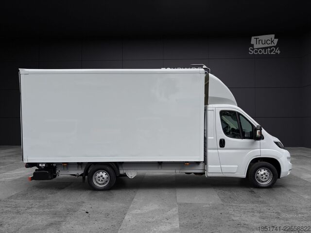 Fourgon tôlé PEUGEOT Boxer Koffer Ladebordwand Klima Tempomat*82 Tkm*