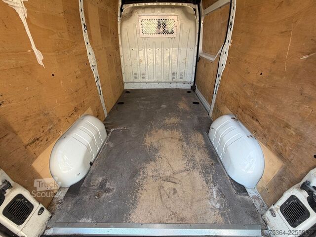 Микробус RENAULT Master 2.3 dCi 92 kw Lang+Hoch L2H2 Klima Ahk