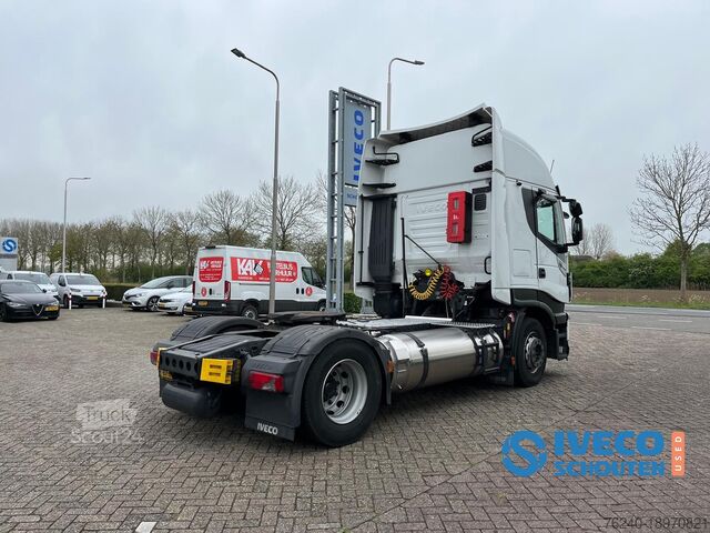 Standard-SZM Iveco Stralis AS440S46T/P LNG 4x2 |