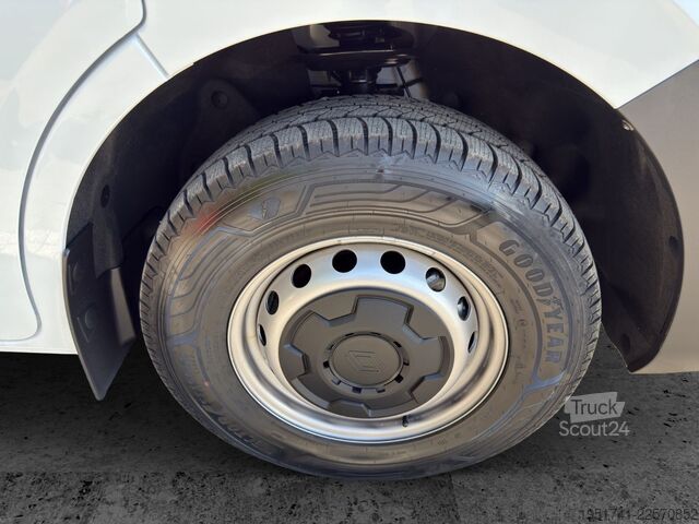 Transporter mit Pritsche & Plane RENAULT Master Schiebeplane Links Voll Alu AHK Tachograf