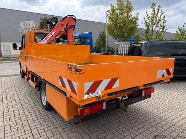 Truck-mounted crane van MERCEDES-BENZ Sprinter 413 CDI 4X4 ALLRAD DoKa+Kran Atlas 35.1