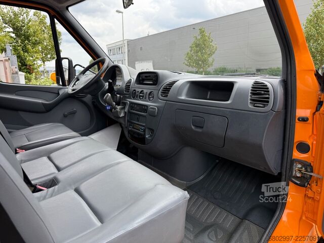 Pick-up van MERCEDES-BENZ Sprinter 413 CDI 4X4 ALLRAD DoKa+Kran Atlas 35.1