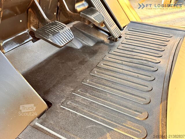 Heftruck Toyota 42-4FD40 / DIESEL / 4500KG / DUPLEX / FO