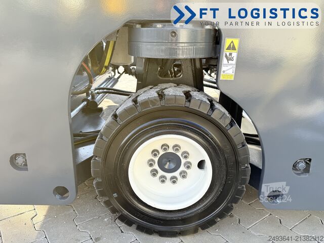 Carretilla retráctil de 4 vías Combilift C3000 GAS DUPLEX PLATFORM 1500 FREE LIFT